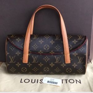 SOLD 🌟 Authentic Louis Vuitton Bag